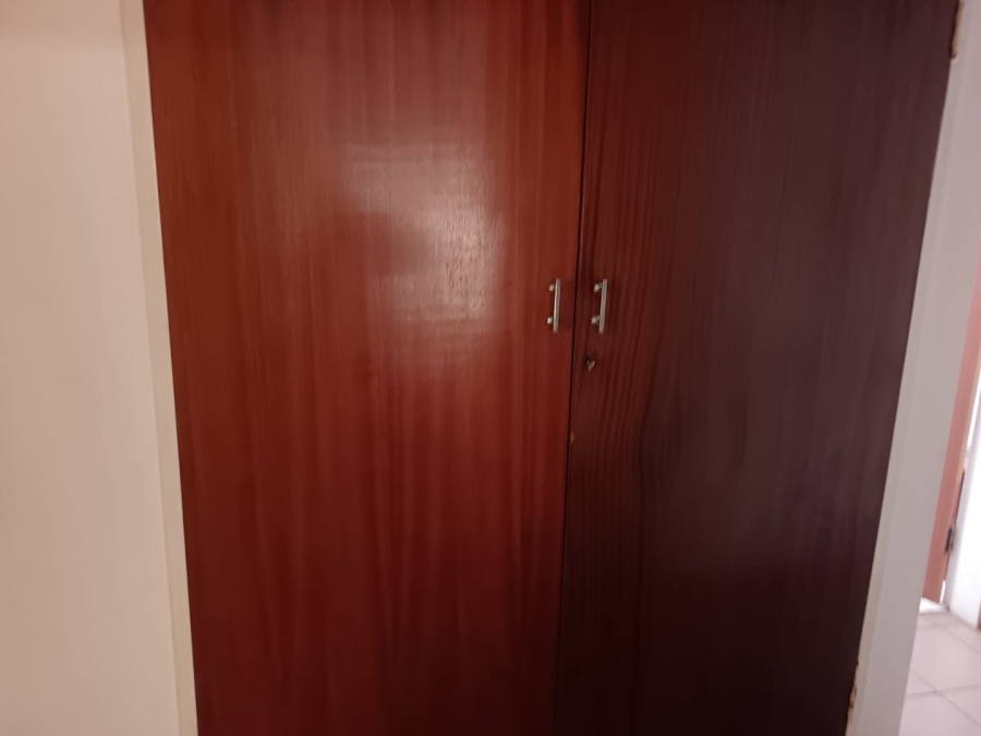 5 Bedroom Property for Sale in Carters Glen Northern Cape